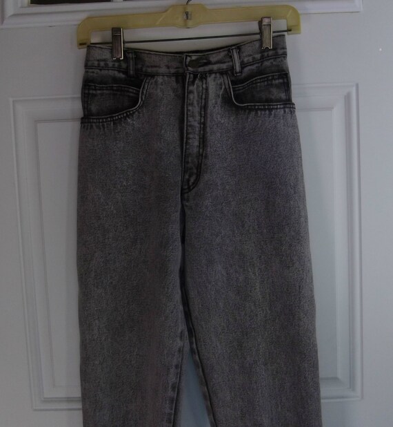 gray stone washed jeans
