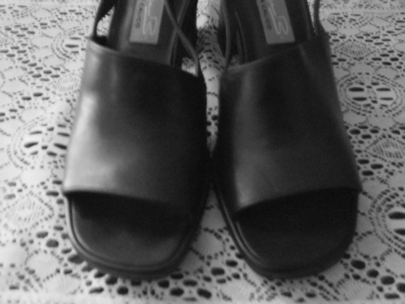 Vintage 90/'s Luca B by Calico Size 7M Black Leather Slingback Sandals