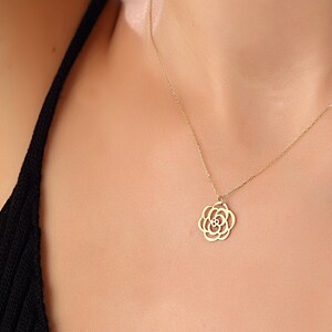 Gold Flower Necklace • Rose Flower Necklace • Gold Flower Pendant Necklace • Flower Charm Necklace • Rose Flower • 14k Gold Flower Necklace