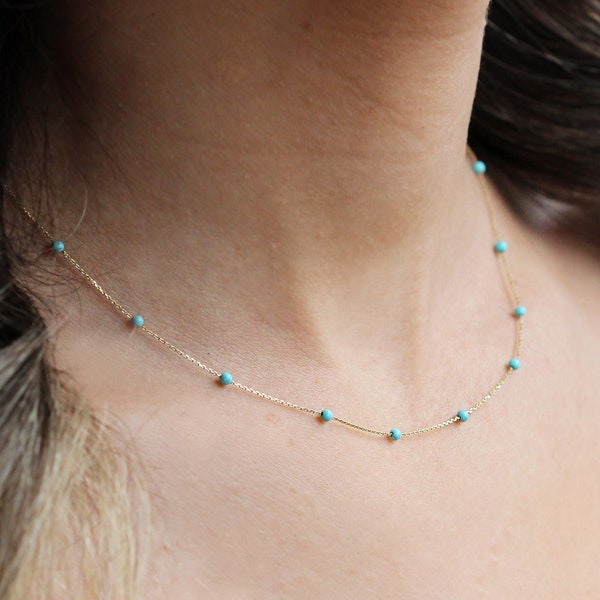 Collier en pierre d'or turquoise • Collier en pierre turquoise en rangée • Collier en pierre turquoise en or 14 carats • Collier délicat en chaîne turquoise en or 14 carats