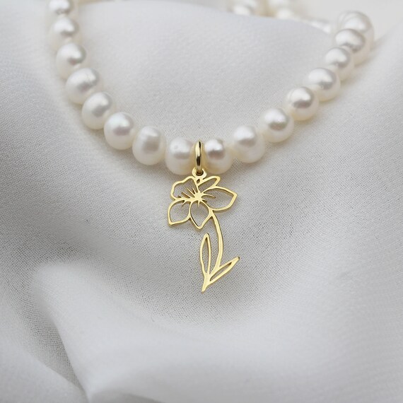 Birth Flower Pearl Necklace Custom Pearl Necklace Custom | Etsy
