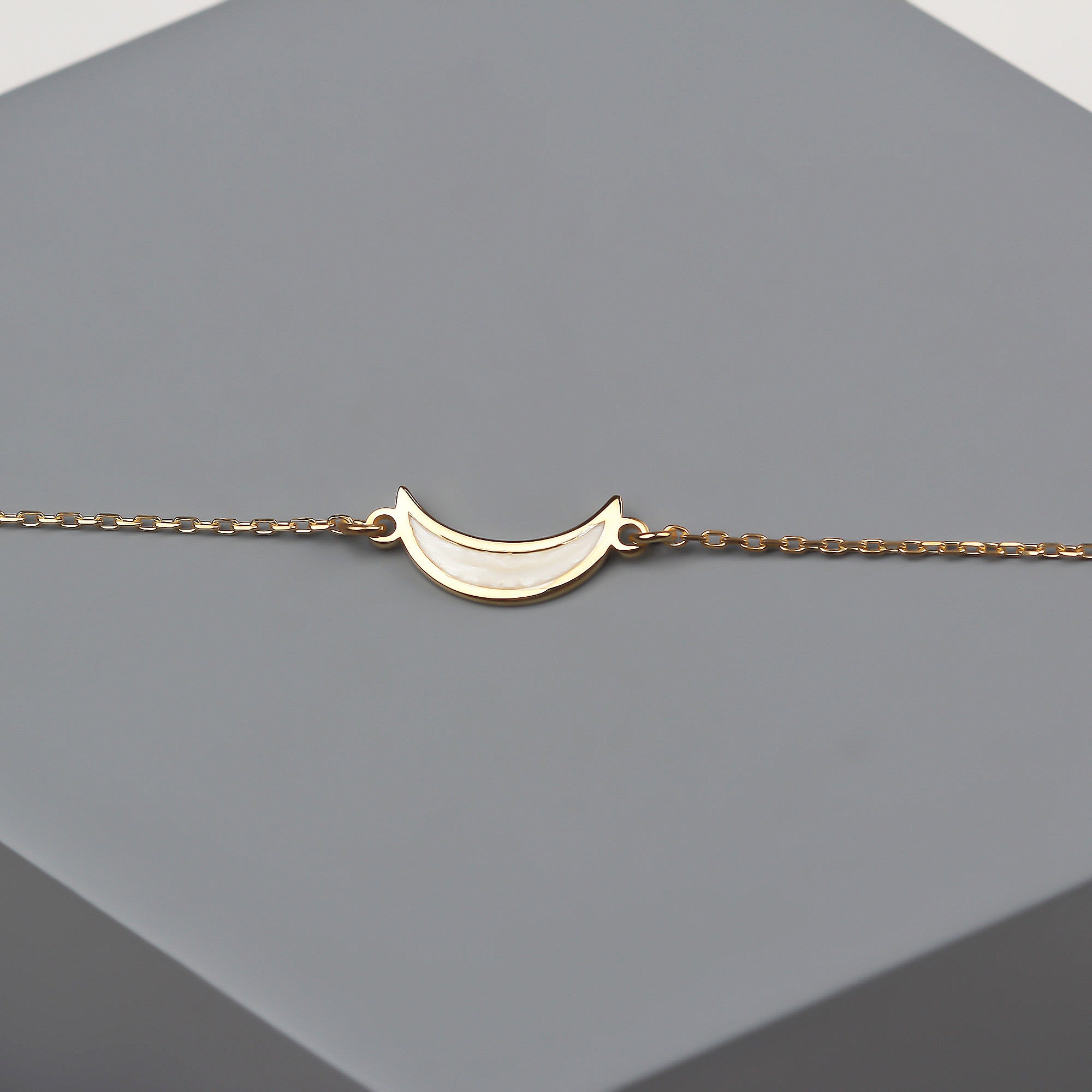 Bracciale Con Ciondolo Luna E Mezzaluna - Fatto A Mano, Regolabile, In Confezione Regalo (Grigio)