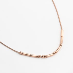 Individuelle Morse-Code Halskette • Freundschaft Geschenk • Minimalistischer zierlicher Schmuck • Personalisierte Halskette • Silber Morse-Code Anhänger