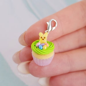 Easter Bunny Basket Cupcake Charm