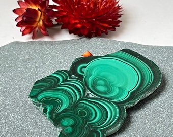 Malachite slice natural stone from Congo , slice green mineral malachite for home decoration and fengshui