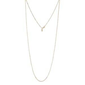 Könnte beinhalten: Eine goldene Kettenkette mit einem Karabinerverschluss.