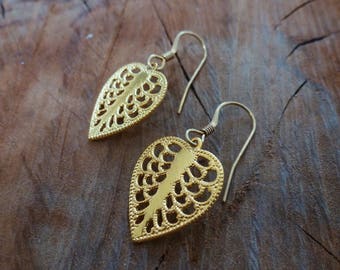 Gold Filigree Heart Leaf Drop Earrings