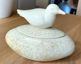Ceramic Bird Candy Bowl with Lid, Handmade Speckled Pottery, Snack Container, Bird Home Decor