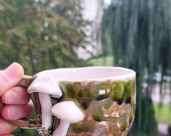 Handgemachte Keramik Pilzbecher, Walddekor