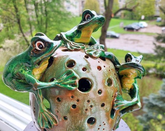 Candlestick holder with Frogs, ceramic candle holder, home decor with reptiles, ceramic Frogs, handmade garden decor, housewarming gift