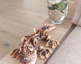 LIZARD, Friendly Reptile - Ceramic Figurine, Home and Garden decor, Funny, original present, handmade Iguana, Dragon statuette, shelf decor