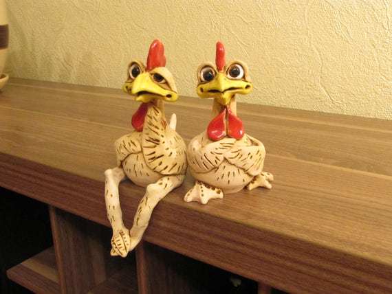 CHICKEN /& ROOSTER Couple Nice Hand Made Ceramic Funny Figurine Easter