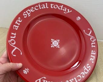 Hoy eres especial Plato rojo, Waechtersbach Plato rojo Eres especial, Plato de cumpleaños Waechtersbach, Tradición del plato rojo