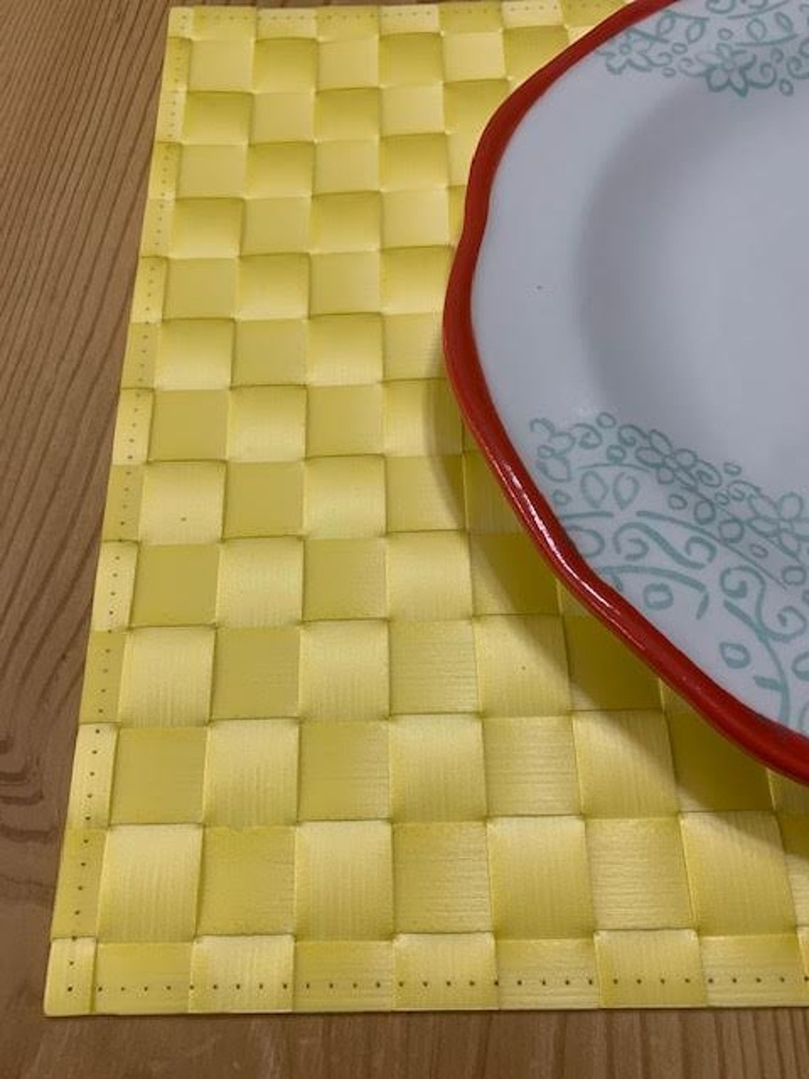 Set of 6 Woven Yellow Placemats Basketweave Placemats Yellow Etsy