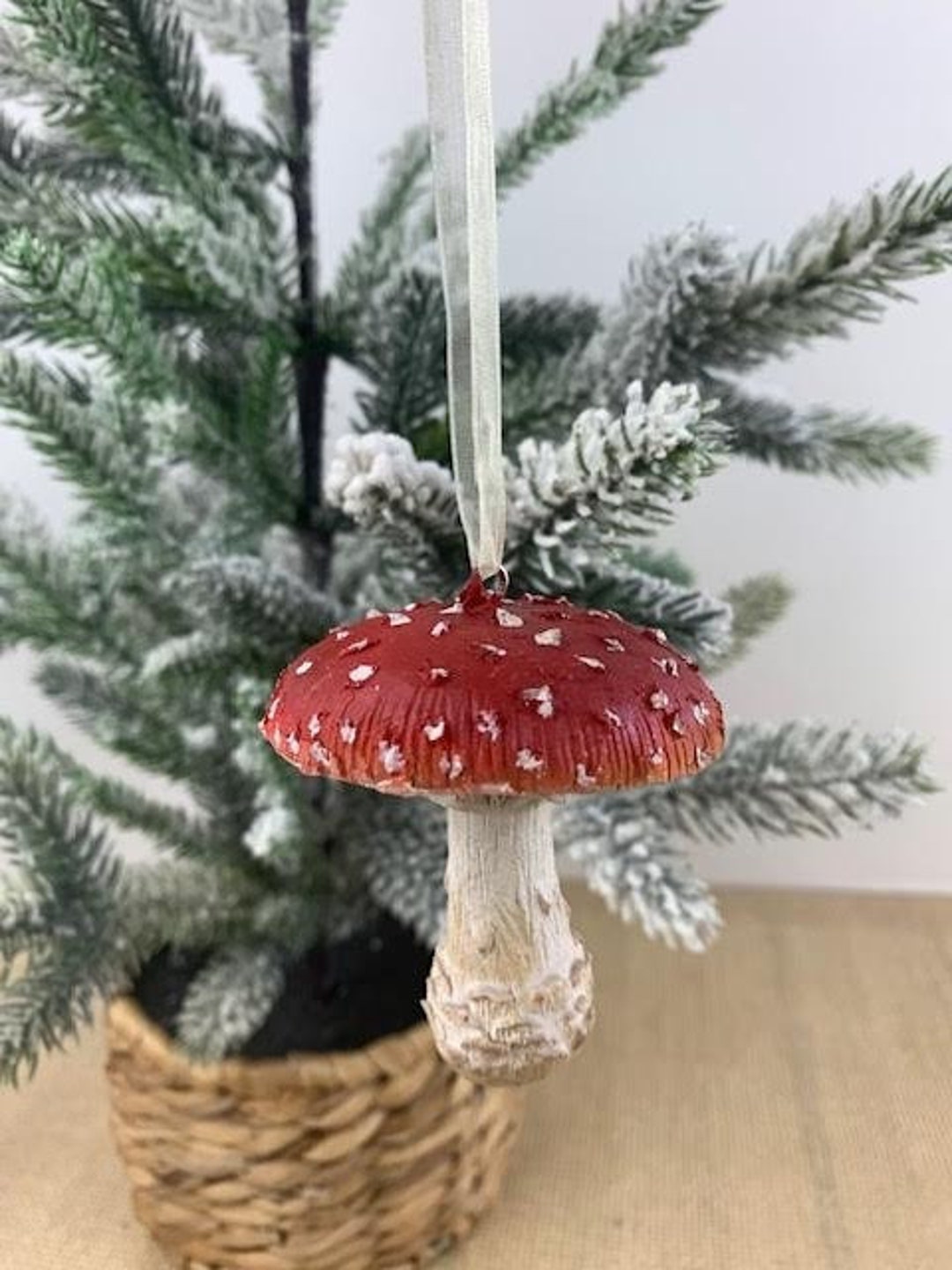 Toadstool Mushroom Ornament, Red With White Dot Toadstool Xmas Ornament ...
