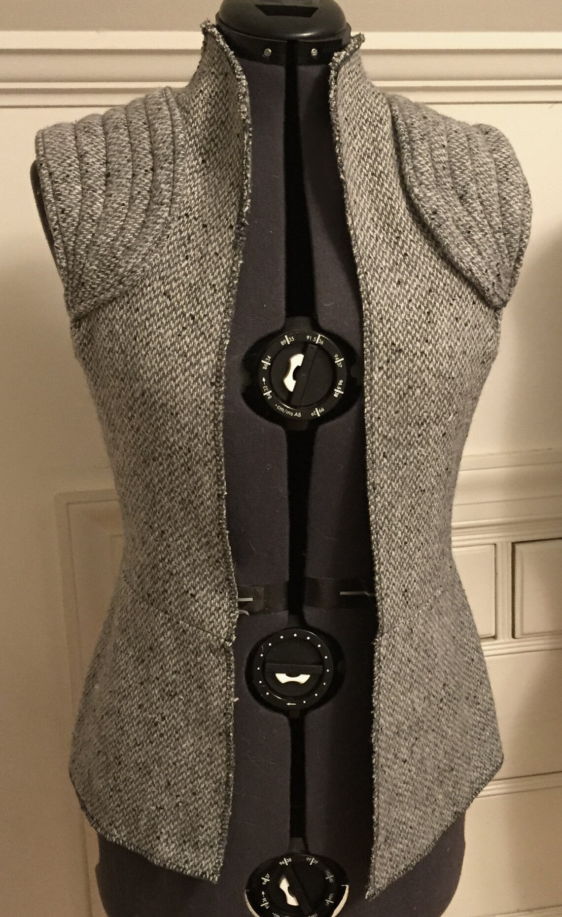 Star WarsThe Force Awakens Rey Resistance Vest with Arms Etsy