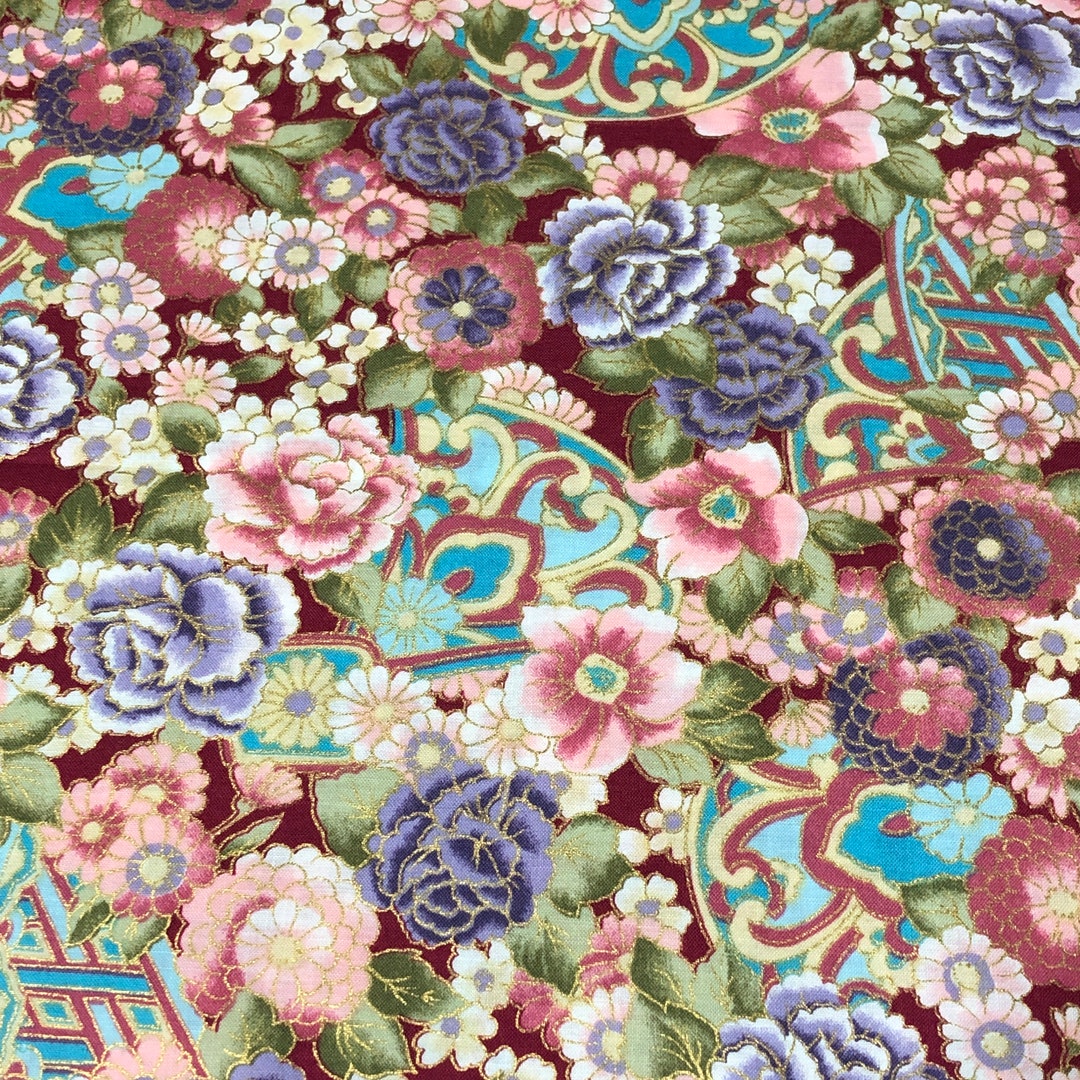 Hi Fashion Fabrics, Inc. Purple and Pink Flowers With Gold Metallic 100