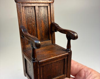Joined box chair , 16th century