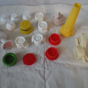 VTG Large Lot Soda Savers Fizz Keeper, Burlington Co Safety ETC