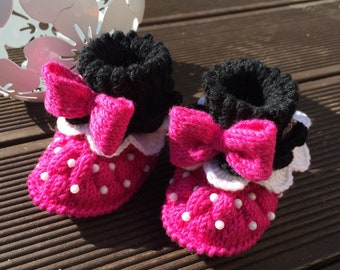 Babyschuhe "Prinzesschen" - NEU - handgestrickt