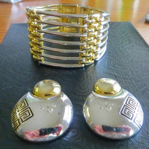 Bracelets 80s Givenchy - Etsy