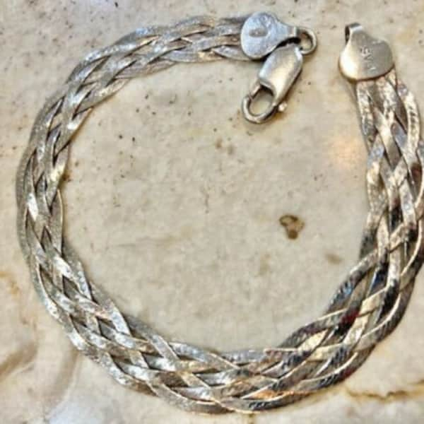 Vtg. Sterling Silver 925 Braided Herringbone Bracelet 7" Long FAS Italy Silky Smooth Links Women's Precious Metal Jewelry Bracelets Estate