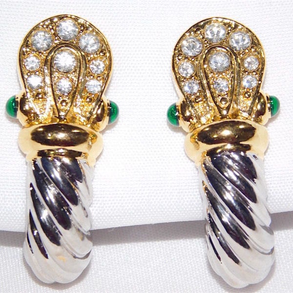 Stunning ALANA STEWART Designer Signed Emerald Cabochon & Swarovski Crystal On Gold Plated Shrimp Clip Earrings Women's High Fashion Jewelry