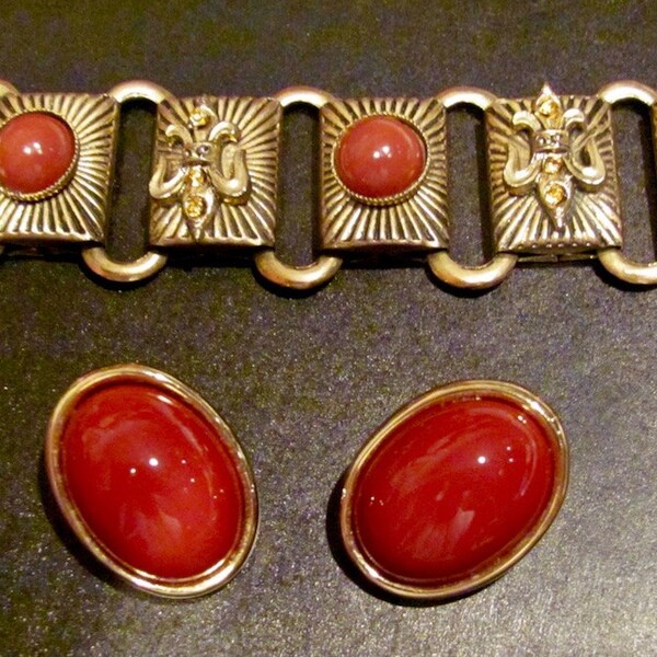 Broche En Métal Signée Jomaz Dress - Occasion, état Moyen (voir Photos)
