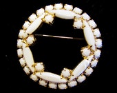 Elegant Vintage Mid Century Milk Glass Gold Tone Wedding Circle Brooch Wreath Pin Women 39 s Costume Jewelry NOS