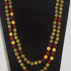 JOAN RIVERS Signed 60&quot; Rust Red Green Gold Winter Fall Czech Glass Beaded Necklace Vintage Womens Designer Fashion Jewelry Gift NWT