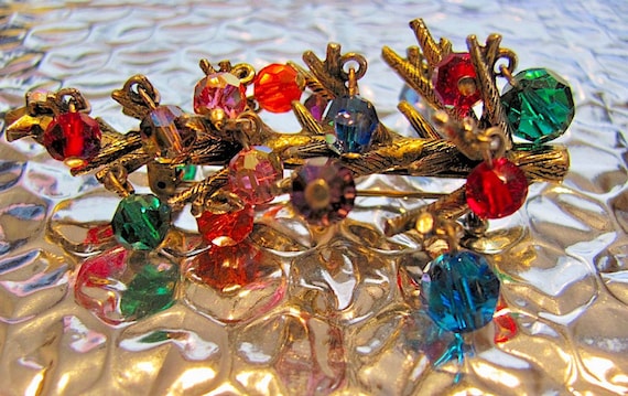 Rare HOLLYCRAFT Signed Christmas Tree Pin Danglin… - image 3