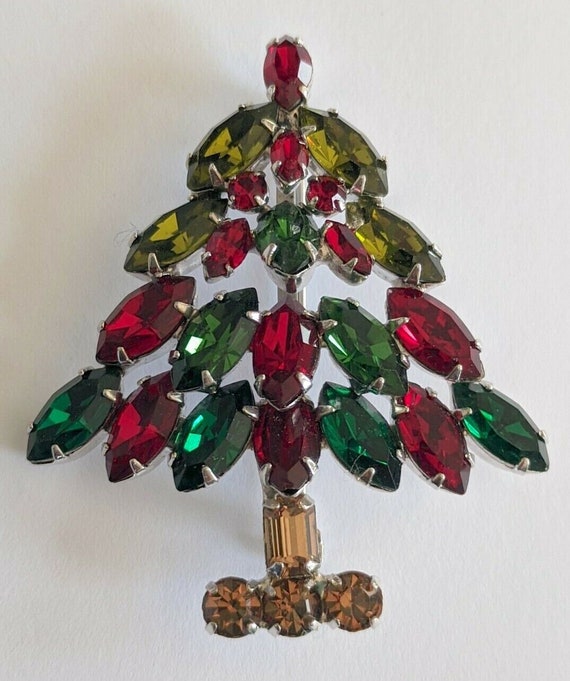 Napier 2024 jewelry brooch