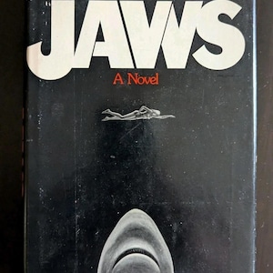 Original Early Print 1974 JAWS Peter Benchley Hardcover Book W/ Dustcover 1st Edition Print Novel Fiction Horror White Shark