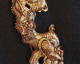 【極希少】ALVA MUSEUM REPLICAS ブローチ 龍 ゴールドカラー ALVA MUSEUM Signed Gold Plated Figural Fighting DRAGON Pin