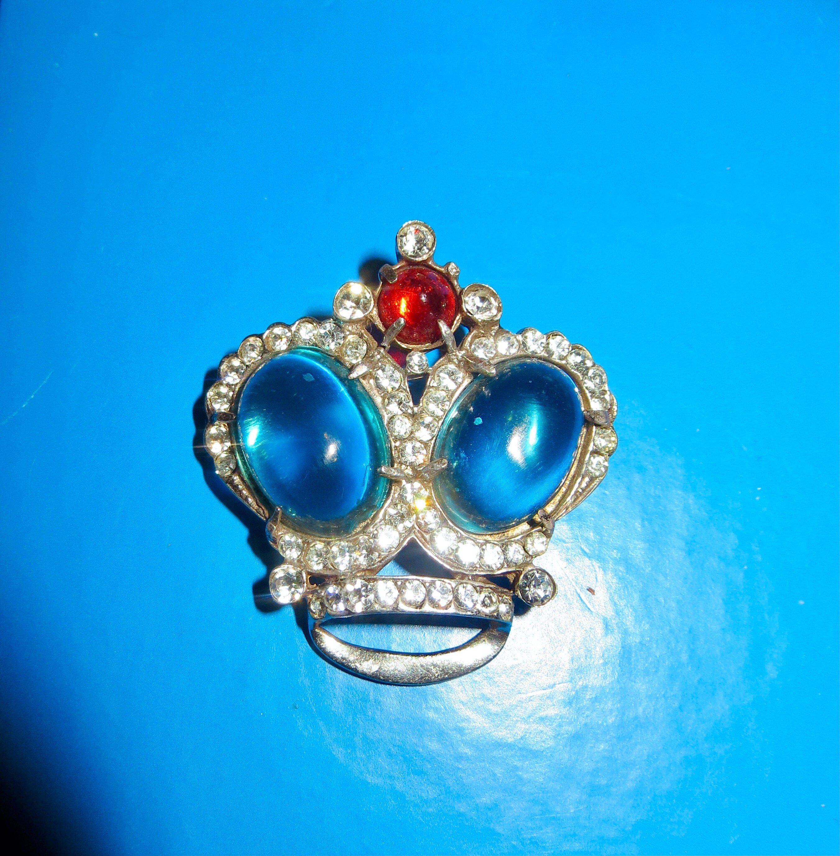 Trifari 2024 crown brooch