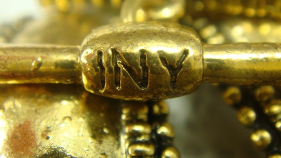 AWESOME JNY Jones New York Signed Hammered Gold T… - image 3