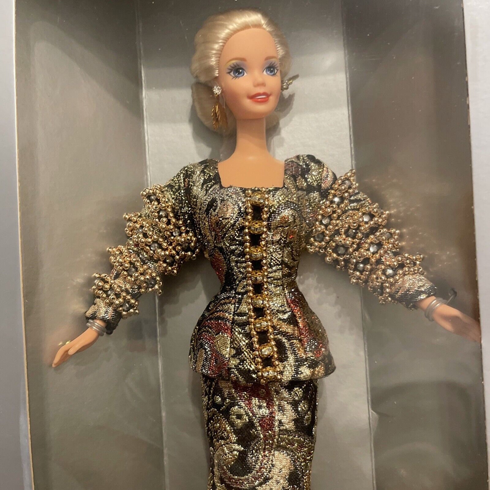 Le Petit Théâtre Dior Inside the Fashion Doll Studio #31 Le Petit Théâtre Dior Inside the Fashion Doll Studio