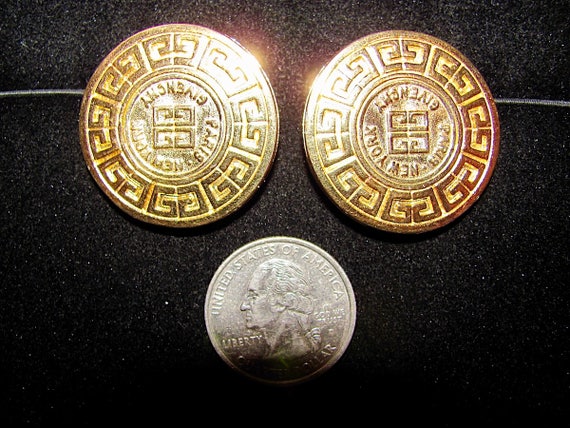 Authentic Classic GIVENCHY Signed Large Gold Tone… - image 2