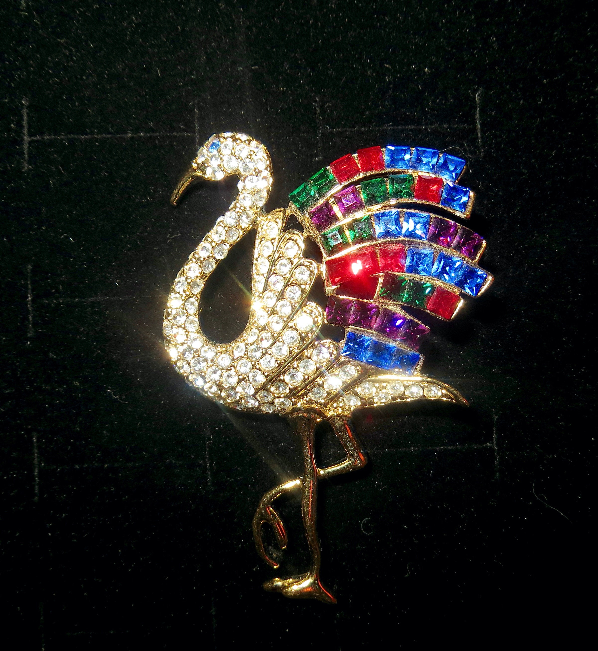 Armani brooch - Etsy 日本