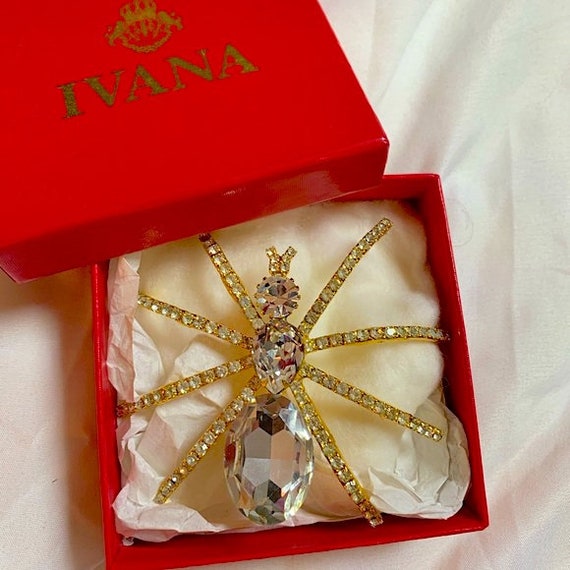 SALE! IVANA TRUMP High End Spider Brooch Pin Swar… - image 2