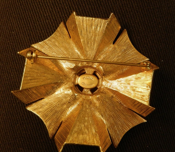 Vintage HATTIE CARNEGIE Star Flower Brooch Pin La… - image 4