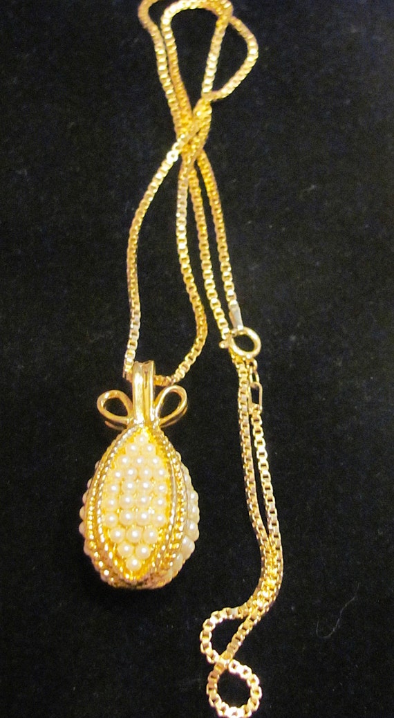 Vintage JOAN RIVERS Classic Collection Seed Pearl