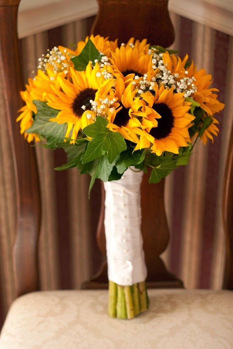 Sunflower Baby/'s Breath Ivy Bridal Bouquet
