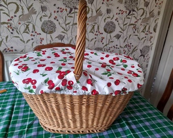 Wicker Shopping Basket Cover Retro Cherries