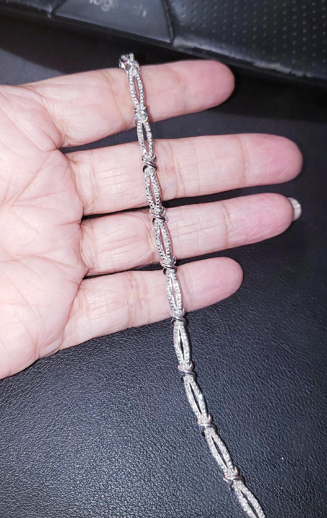 925 スターリング シルバー 純正ダイヤモンド XO 7 インチ