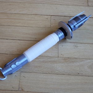 Accessoire imprimé en 3D pour cosplay costume Shin Hati sabre laser Ahsoka