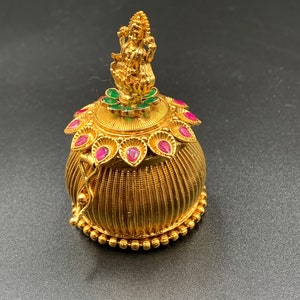 Kumkum Box/ Puja Item/ Ring Box/ Antique Box/ Lakshmi Devi Kumkum Box/ Sindhoor Box/ Jewelry Box/ Gifted Item image 3
