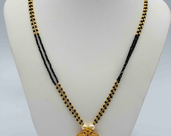 Navarathna Stones Pendant/ Black Beads 