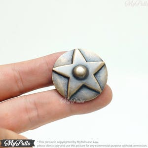 Western decor knobs with Texas star design