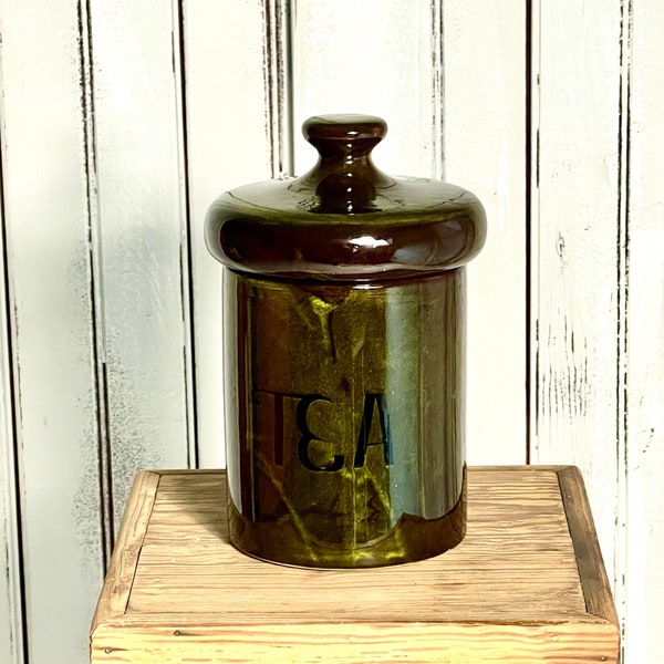 9-Inch TEA Canister, Holiday Design USA, Jade Tea Canister, Collectible Kitchen Canisters, Mid Century, Retro Canisters, Moss Green